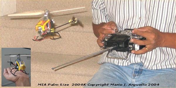 Este es uno de mis primeros helicopteros con la meta de Palm Size creado en el 2003-2004. El Micron 2005 es basado en el tamaño/estilo  de este helicoptero. Pero este en la foto es hecho de materials de fibra de carbon con partes hechas de stainless steel