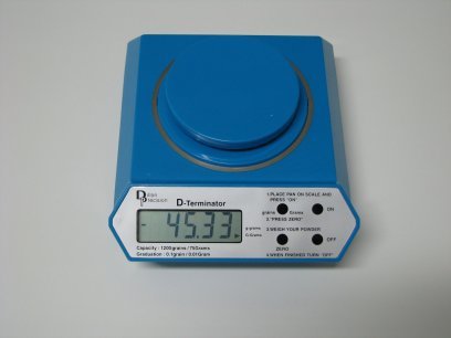 (balança para apenas 75gr / tara negativa / total do peso 101,02gr)
